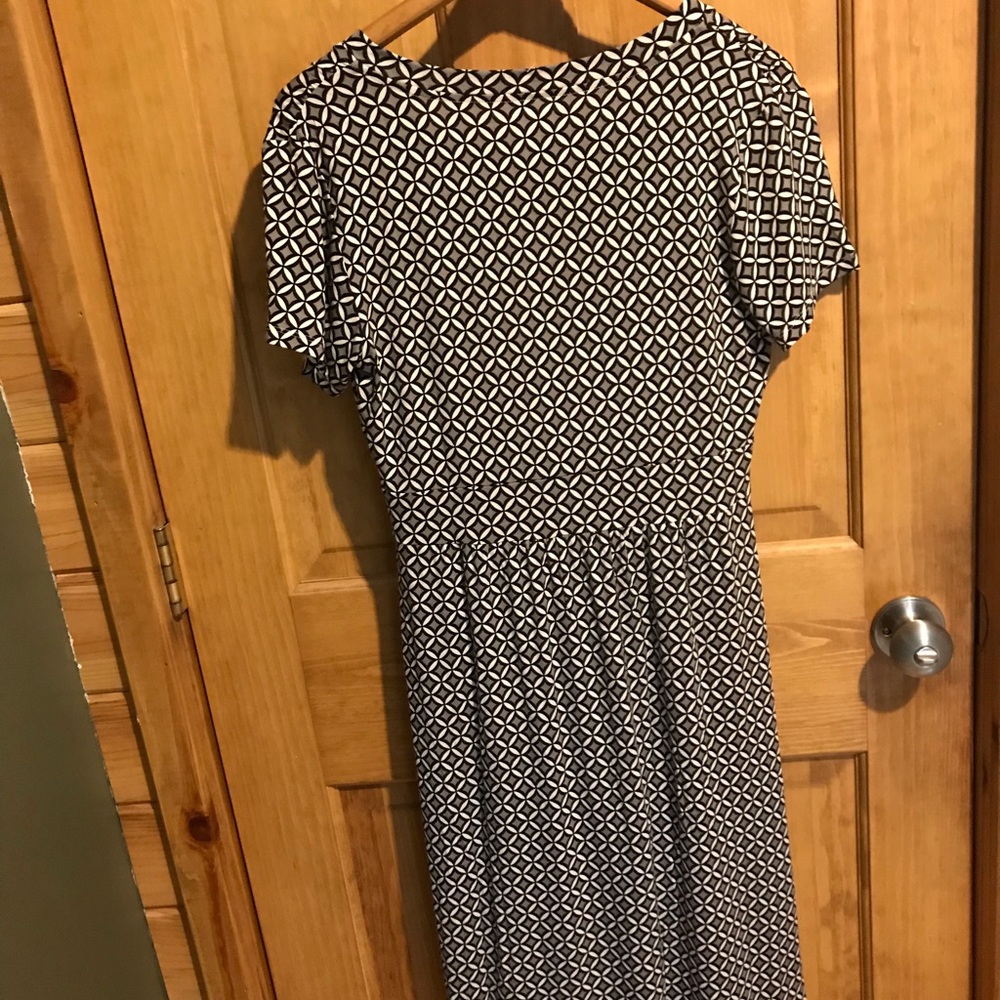 LL BEAN SUMMER KNIT SHORT SLEEVE GEO DRESS NWT